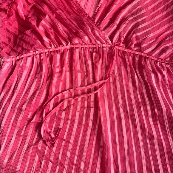 Motherhood Maternity Blouse XL Pink Sheer Overlay w/ Tank Top Flowy Waist - Picture 3 of 9
